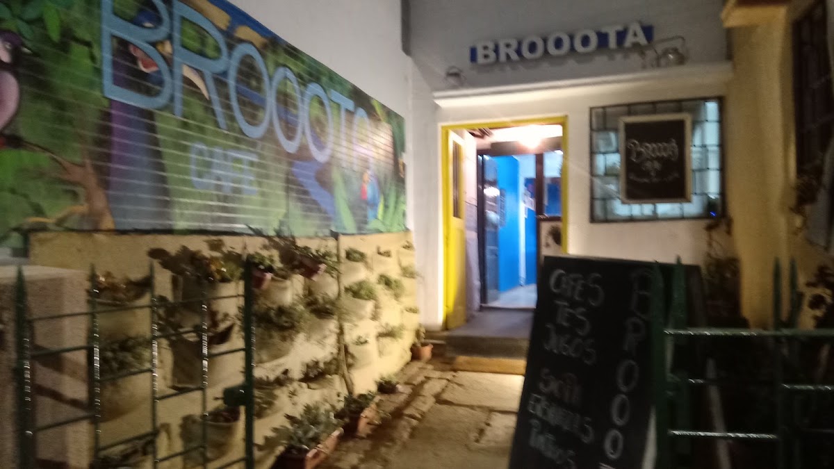 Brooota Cafe