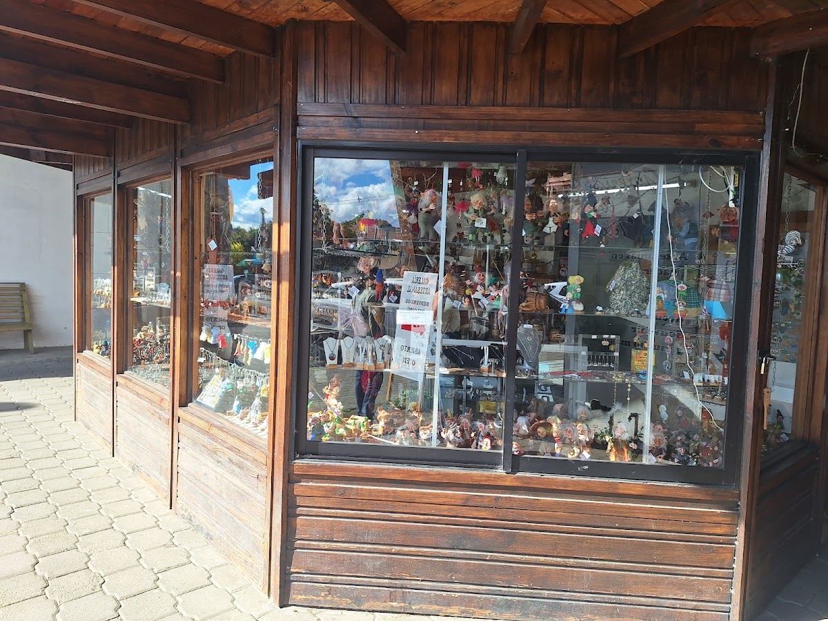 Galería Los Tilos